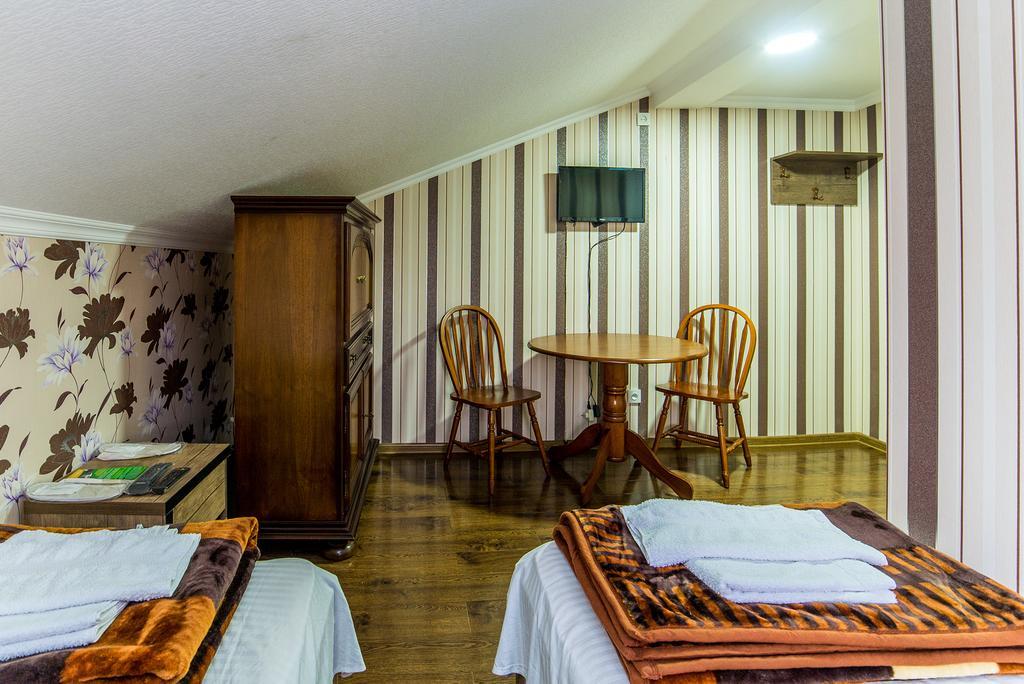 Hotel Guglux &Wine Cellar Telavi Dış mekan fotoğraf