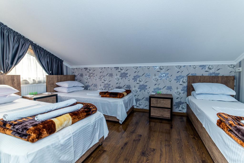 Hotel Guglux &Wine Cellar Telavi Dış mekan fotoğraf