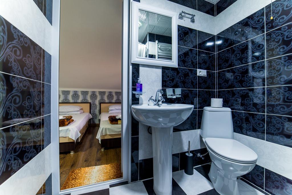 Hotel Guglux &Wine Cellar Telavi Dış mekan fotoğraf