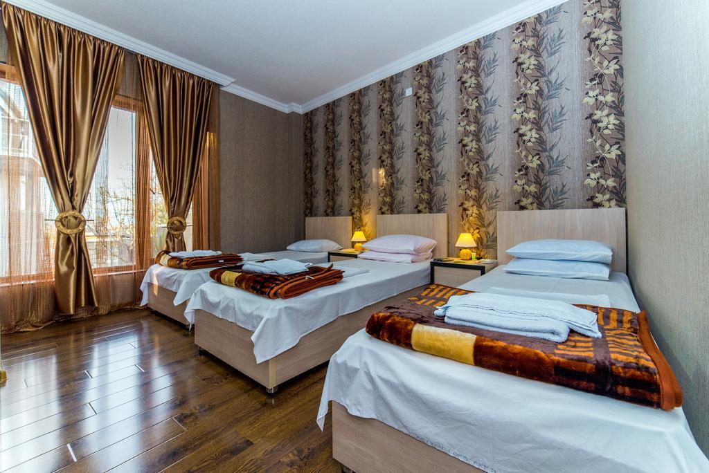Hotel Guglux &Wine Cellar Telavi Dış mekan fotoğraf